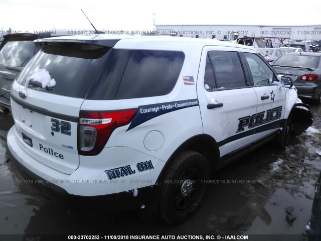 1FM5K8AR6FGB03589 - 2015 FORD EXPLORER POLICE INTERCEPTOR WHITE photo 4