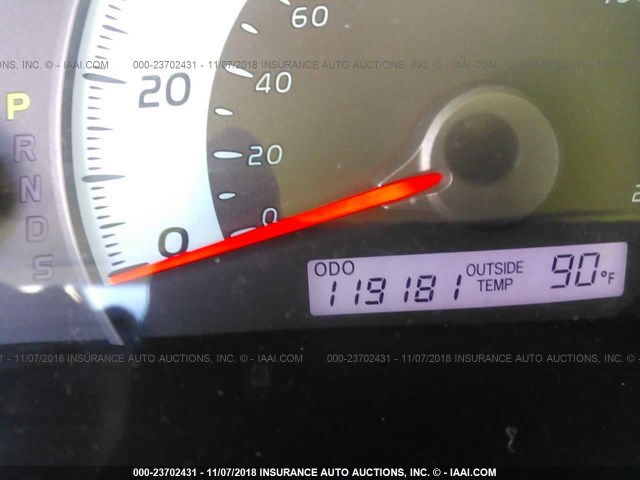 4T1BF3EK5AU073180 - 2010 TOYOTA CAMRY SE/LE/XLE SILVER photo 7