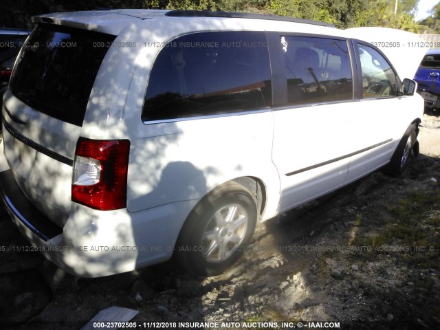 2C4RC1BG2CR185807 - 2012 CHRYSLER TOWN & COUNTRY TOURING WHITE photo 4