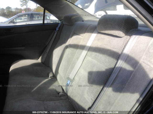 4T1BE32K74U292055 - 2004 TOYOTA CAMRY LE/XLE/SE BLACK photo 8