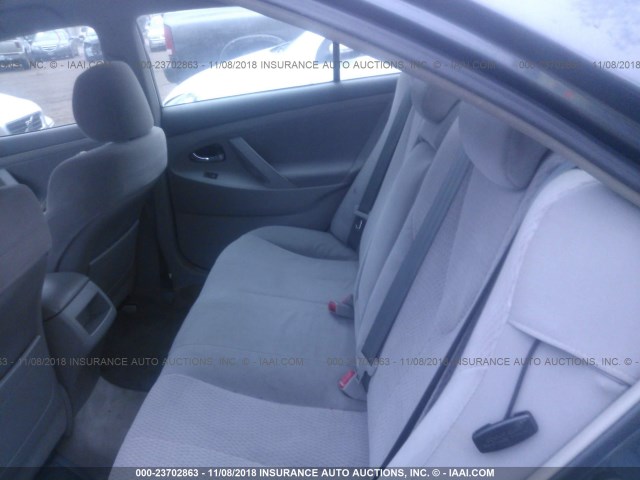 4T1BF3EK4AU102801 - 2010 TOYOTA CAMRY SE/LE/XLE GRAY photo 8