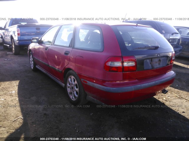 YV1VW2553YF435229 - 2000 VOLVO V40 RED photo 3