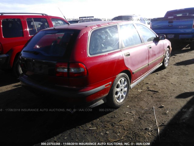 YV1VW2553YF435229 - 2000 VOLVO V40 RED photo 4