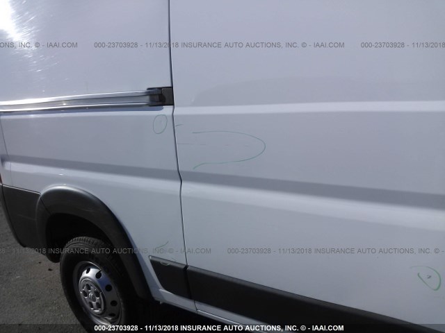 3C6TRVAGXHE517862 - 2017 RAM PROMASTER 1500 1500 STANDARD WHITE photo 6
