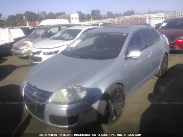 3VWRZ71K59M050437 - 2009 VOLKSWAGEN JETTA SE/SEL SILVER photo 2