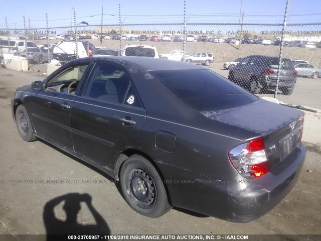 4T1BE32K72U590036 - 2002 TOYOTA CAMRY LE/XLE/SE GRAY photo 3