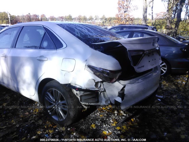 4T1BF1FK0GU138559 - 2016 TOYOTA CAMRY LE/XLE/SE/XSE 白色 照片 6