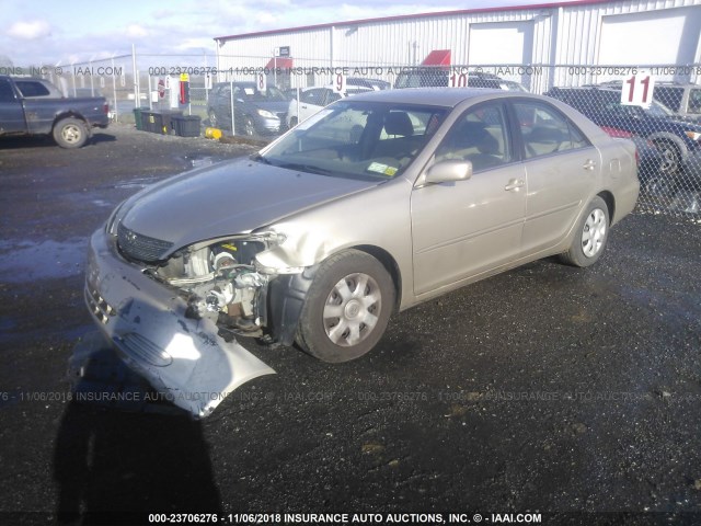 4T1BE32K02U610028 - 2002 TOYOTA CAMRY LE/XLE/SE TAN photo 2