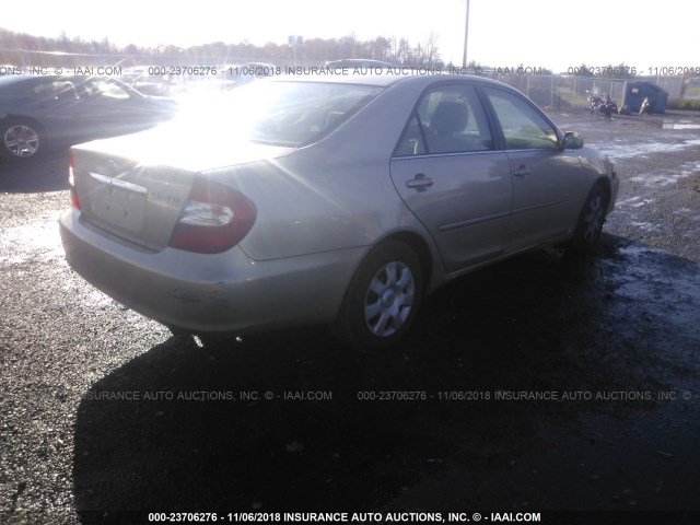 4T1BE32K02U610028 - 2002 TOYOTA CAMRY LE/XLE/SE TAN photo 4