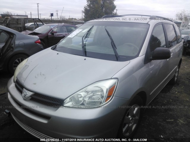 5TDZA23C24S039729 - 2004 TOYOTA SIENNA CE/LE SILVER photo 2