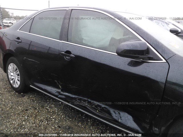 4T4BF1FK0DR302037 - 2013 TOYOTA CAMRY L/SE/LE/XLE Qara foto 6