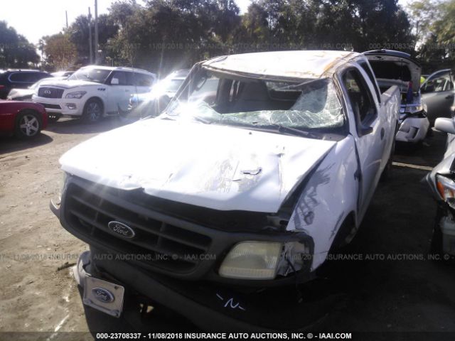 2FTRX17234CA43584 - 2004 FORD F-150 HERITAGE CLASSIC WHITE photo 2