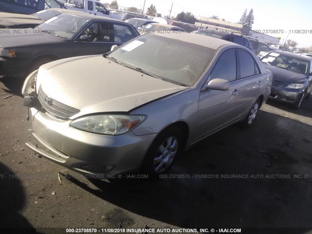 4T1BE32K04U296531 - 2004 TOYOTA CAMRY LE/XLE/SE GOLD photo 2