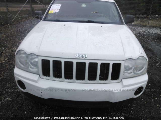 1J4GR48K15C693856 - 2005 JEEP GRAND CHEROKEE LAREDO/COLUMBIA/FREEDOM 白色 照片 6
