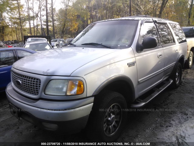 1FMFU16L61LB24713 - 2001 FORD EXPEDITION XLT SILVER photo 2