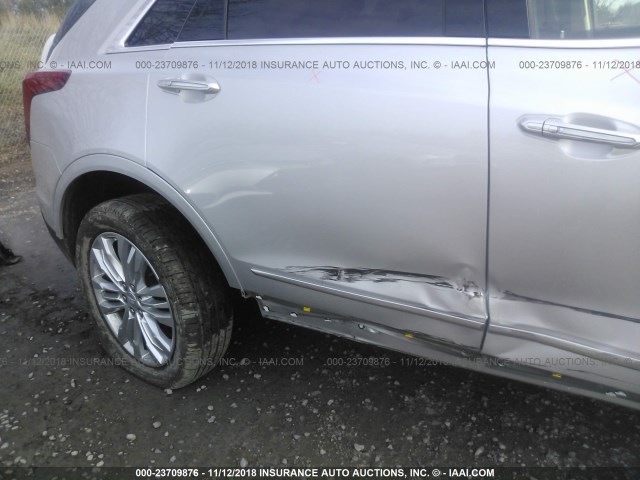 1GYKNFRS8KZ138203 - 2019 CADILLAC XT5 PREMIUM LUXURY SILVER photo 6