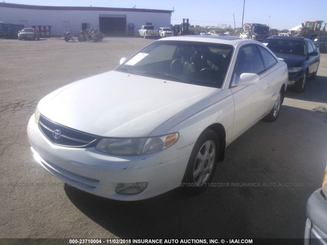 2T1CF28P4YC273081 - 2000 TOYOTA CAMRY SOLARA SE/SLE WHITE photo 2