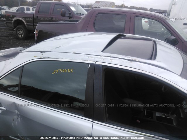 4T1BF3EK8AU022742 - 2010 TOYOTA CAMRY SE/LE/XLE SILVER photo 6