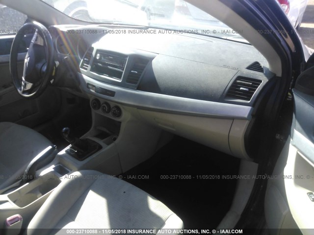 JA3AU26U59U020120 - 2009 MITSUBISHI LANCER ES/ES SPORT BLACK photo 5