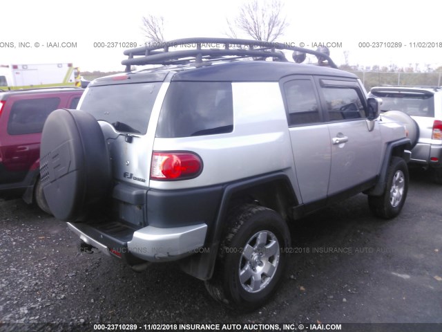 JTEBU11F870060846 - 2007 TOYOTA FJ CRUISER SILVER photo 4