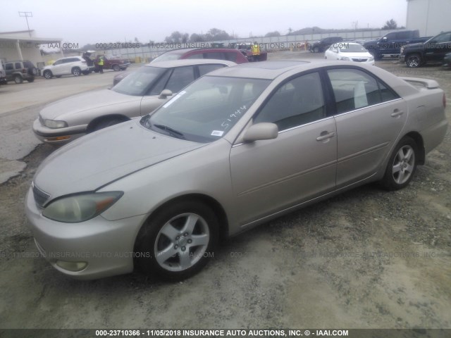 4T1BF32K53U557163 - 2003 TOYOTA CAMRY LE/XLE/SE TAN photo 2