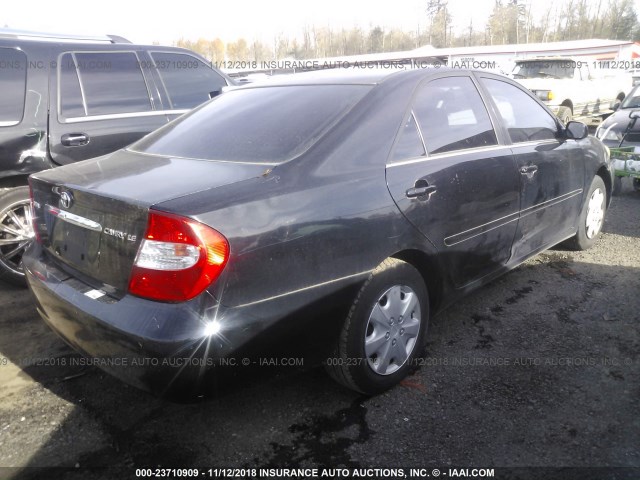 JTDBE32K340278925 - 2004 TOYOTA CAMRY LE/XLE BLACK photo 4