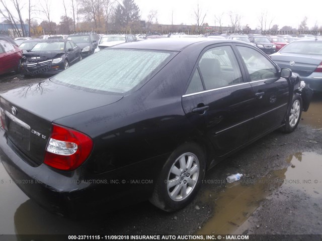 4T1BE30K02U053253 - 2002 TOYOTA CAMRY LE/XLE/SE BLACK photo 4