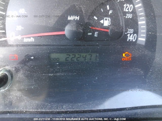 JTDBE32K620063021 - 2002 TOYOTA CAMRY LE/XLE/SE BLACK photo 7