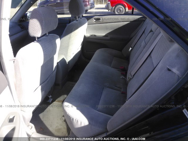 JTDBE32K620063021 - 2002 TOYOTA CAMRY LE/XLE/SE BLACK photo 8
