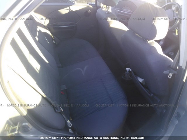 KL1TD56626B649443 - 2006 CHEVROLET AVEO LS GRAY photo 8