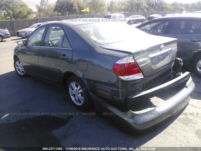 4T1BF32K06U112446 - 2006 TOYOTA CAMRY LE/XLE/SE GREEN photo 3