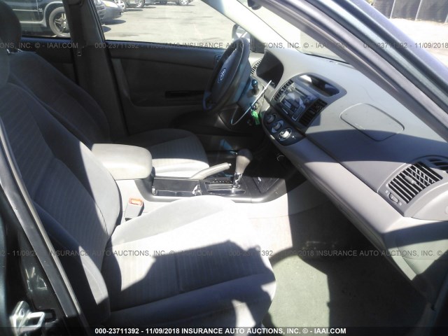 4T1BF32K06U112446 - 2006 TOYOTA CAMRY LE/XLE/SE GREEN photo 5