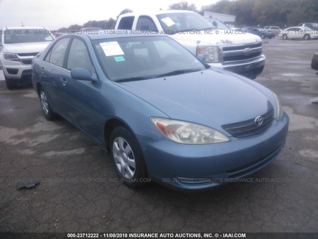 4T1BE32K42U614521 - 2002 TOYOTA CAMRY LE/XLE/SE TURQUOISE photo 1