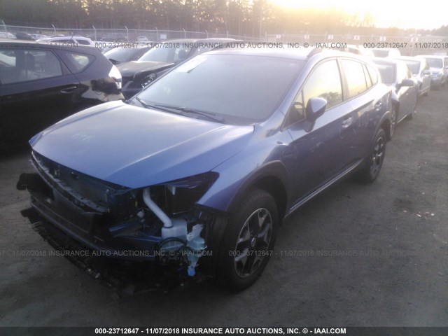 JF2GTADC5JH252153 - 2018 SUBARU CROSSTREK PREMIUM ლურჯი ფოტო 2