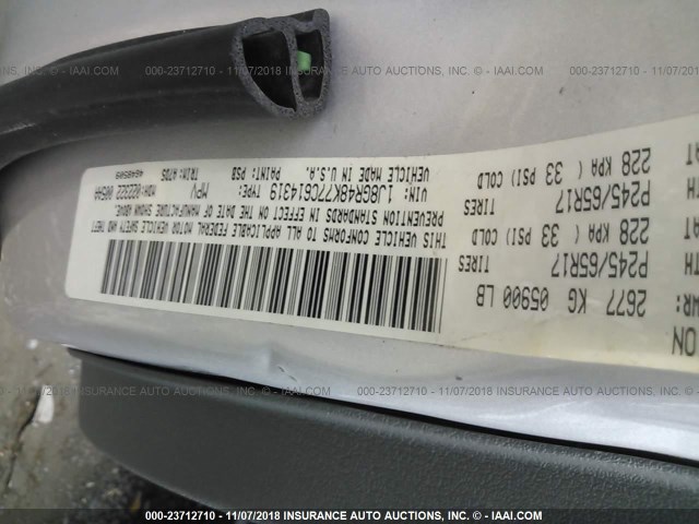 1J8GR48K77C614319 - 2007 JEEP GRAND CHEROKEE LAREDO/COLUMBIA/FREEDOM 银色 照片 9