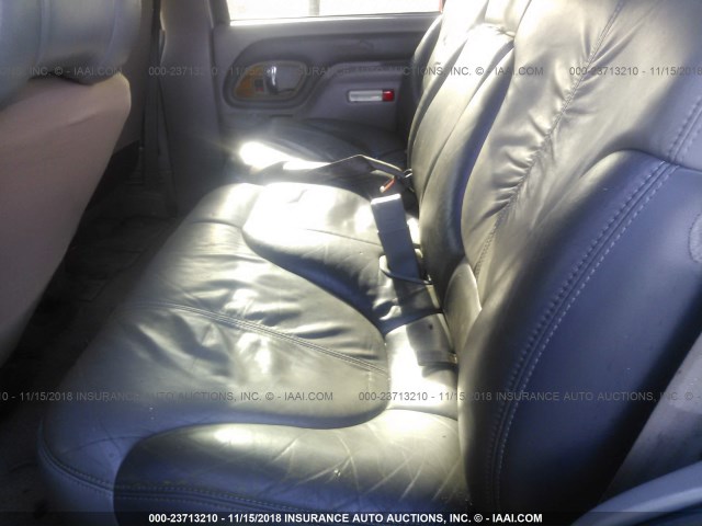 1GKEK13R7XR913977 - 1999 GMC DENALI SILVER photo 8