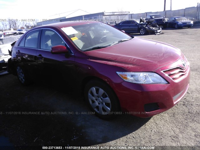 4T1BF3EK2BU731975 - 2011 TOYOTA CAMRY SE/LE/XLE RED photo 1