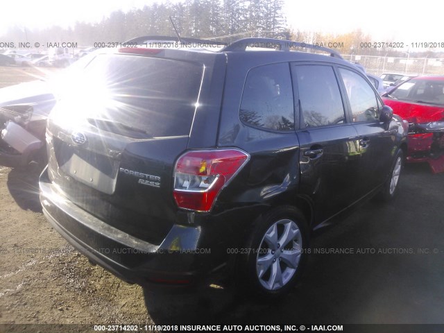 JF2SJAEC7EH526778 - 2014 SUBARU FORESTER 2.5I PREMIUM GRAY photo 4