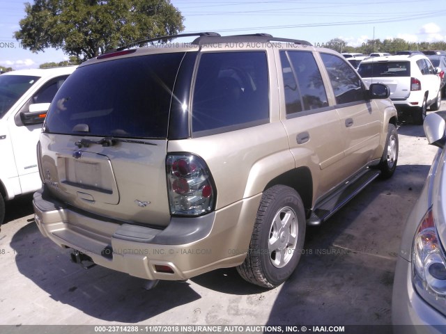 1GNDT13S062169385 - 2006 CHEVROLET TRAILBLAZER LS/LT GOLD photo 4