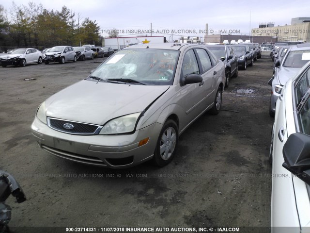 1FAFP34N57W236198 - 2007 FORD FOCUS ZX4/S/SE/SES Қоңыр фото 2