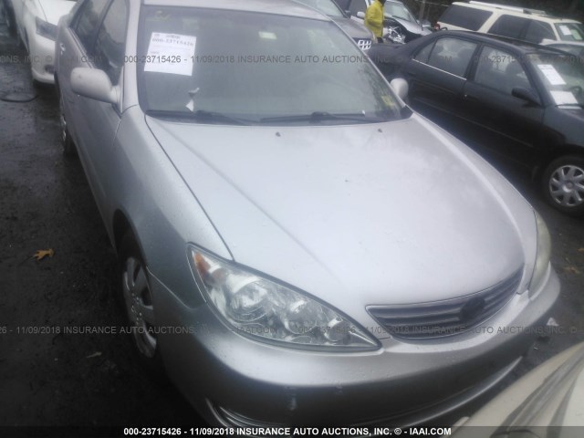 4T1BE32K86U681385 - 2006 TOYOTA CAMRY LE/XLE/SE SILVER photo 6