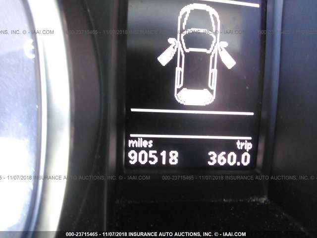 WVWAA7AJ7BW042327 - 2011 VOLKSWAGEN GOLF SILVER photo 7