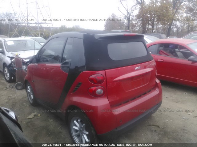 WMEEK31X69K247488 - 2009 SMART FORTWO PASSION RED photo 3