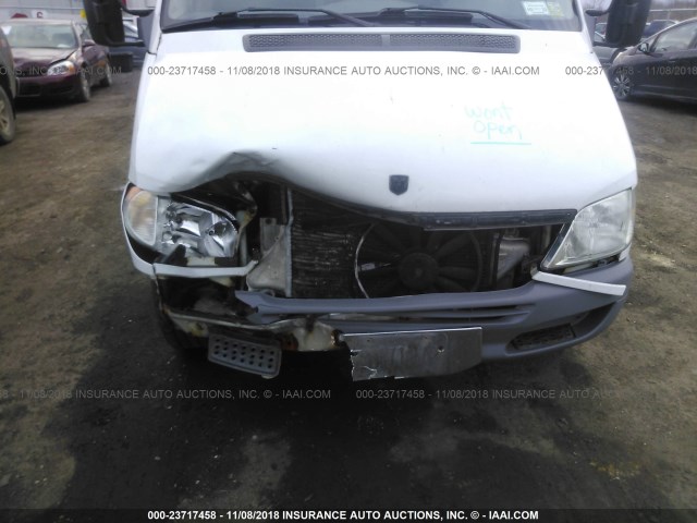 WD0PD144665957404 - 2006 DODGE SPRINTER 2500 WHITE photo 6