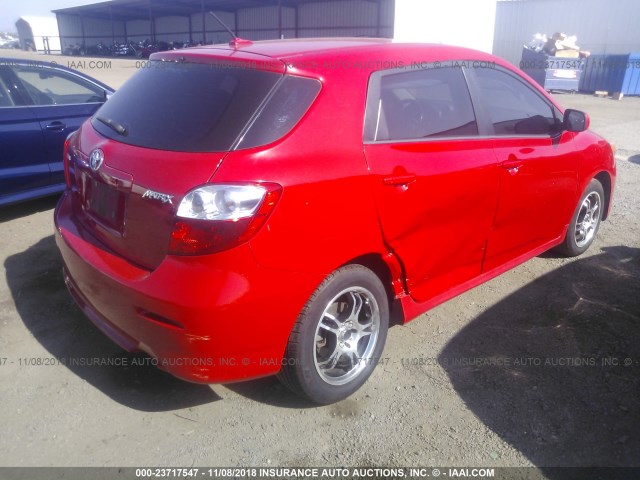 2T1KU40E89C111866 - 2009 TOYOTA COROLLA MATRIX  RED photo 4