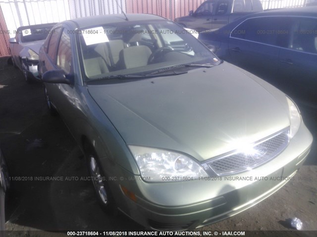 1FAFP34N07W195799 - 2007 FORD FOCUS ZX4/S/SE/SES 绿色 照片 1