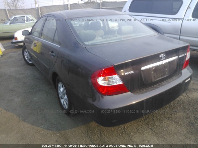 JTDBE30K920131329 - 2002 TOYOTA CAMRY LE/XLE/SE BURGUNDY photo 3