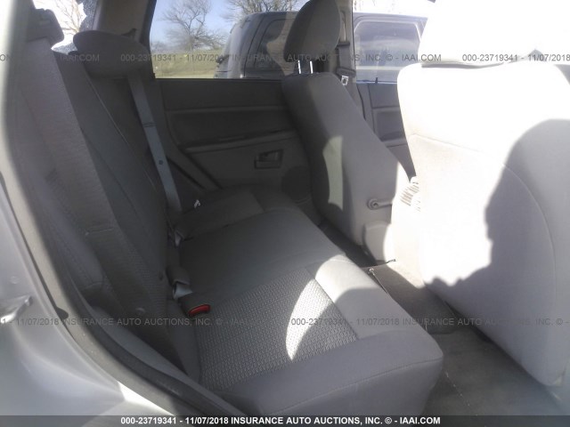 1J8GR48K97C676899 - 2007 JEEP GRAND CHEROKEE LAREDO/COLUMBIA/FREEDOM 银色 照片 8