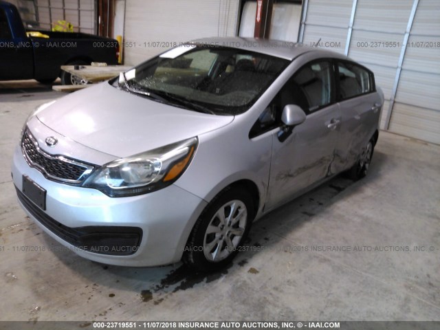 KNADN4A38D6169783 - 2013 KIA RIO EX/SX SILVER photo 2