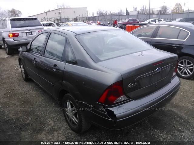 1FAFP38Z74W137696 - 2004 FORD FOCUS ZTS GRAY photo 3